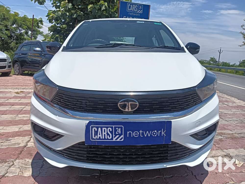 Tata Tiago 1.2 Revotron Xt (o), 2025, Petrol
