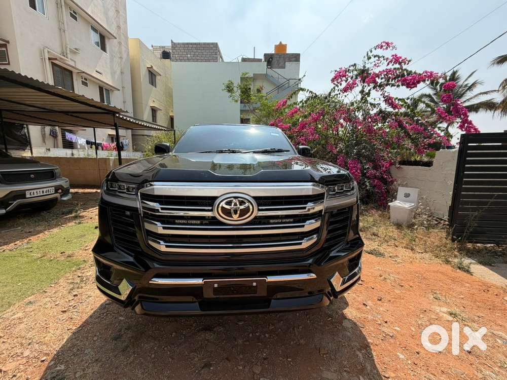Toyota Fortuner KA REG LAND CRUISER CONVERTED FANCY NO