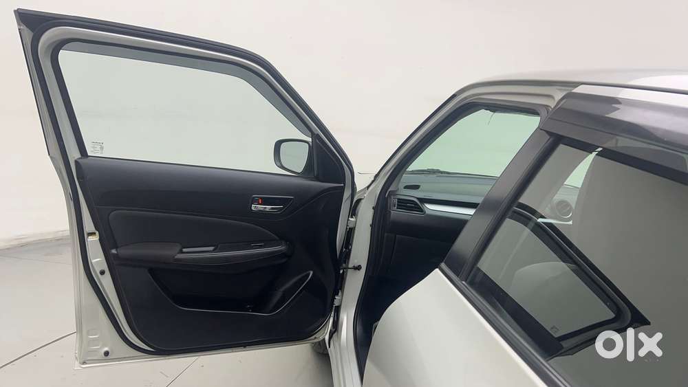 Maruti Suzuki Swift Vvt Vxi, 2021, Petrol