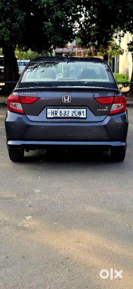 Honda Amaze 2nd Gen Vx, 2020, Petrol
