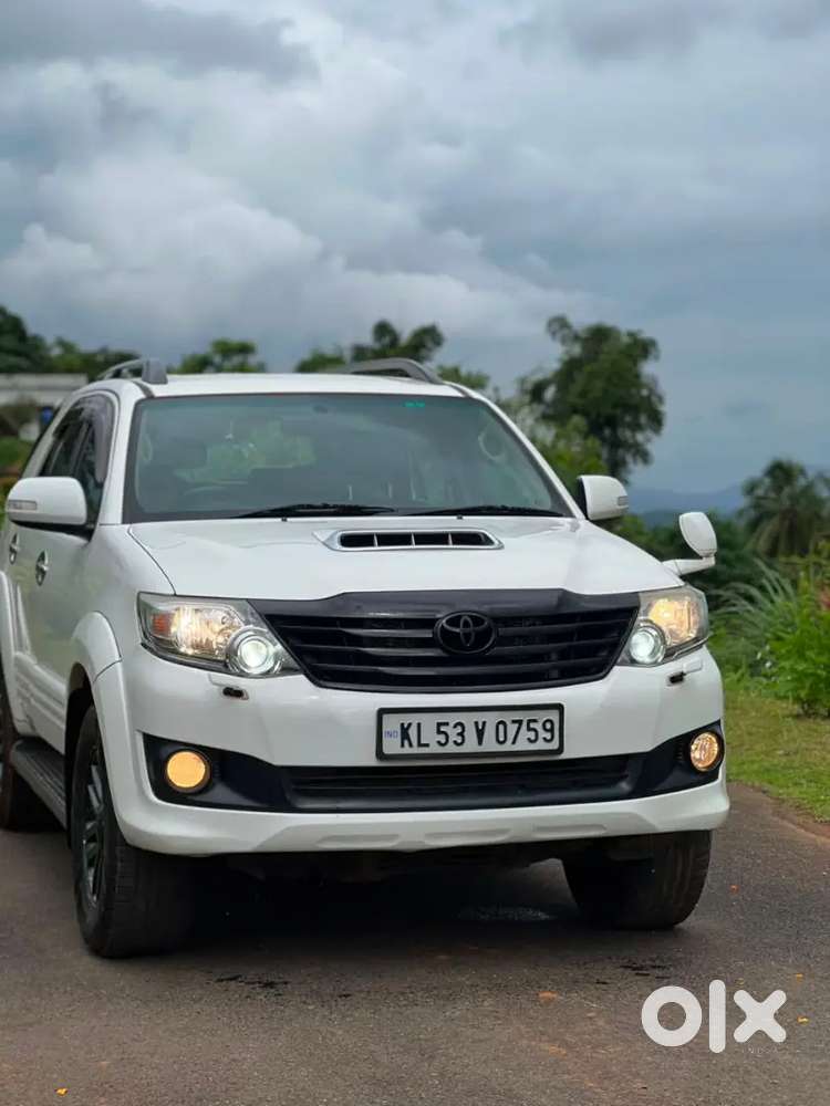 Toyota Fortuner Diesel 2015