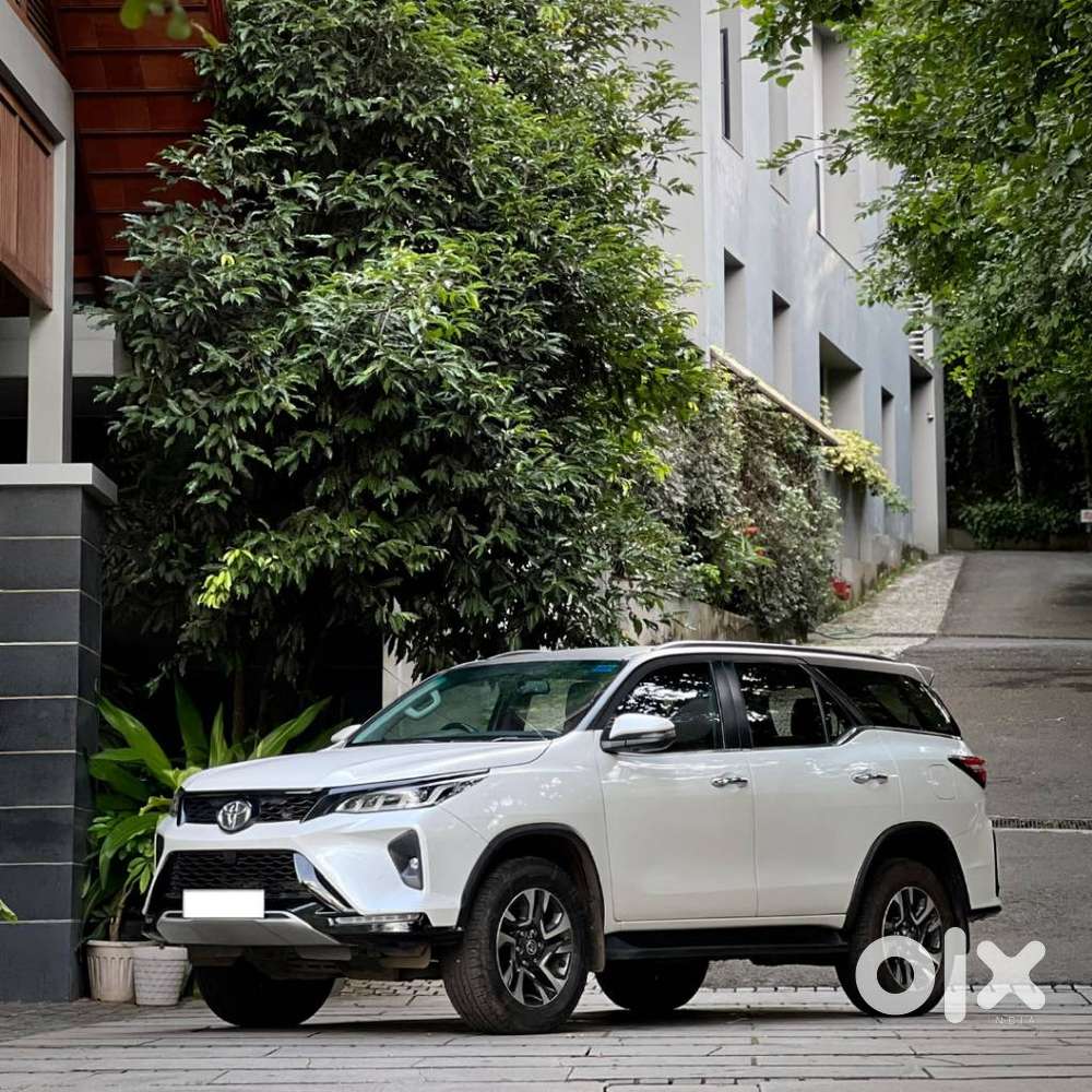Toyota Fortuner Legender 4x2 At 2.8, 2023, Diesel