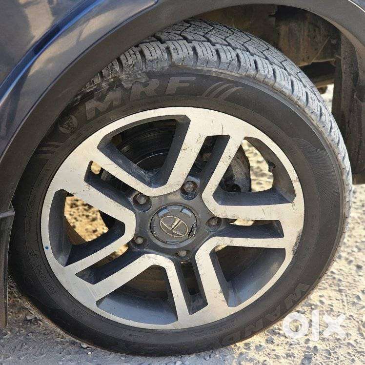 Tata Hexa 2.2 Xta 4x2 7 Str, 2017, Diesel