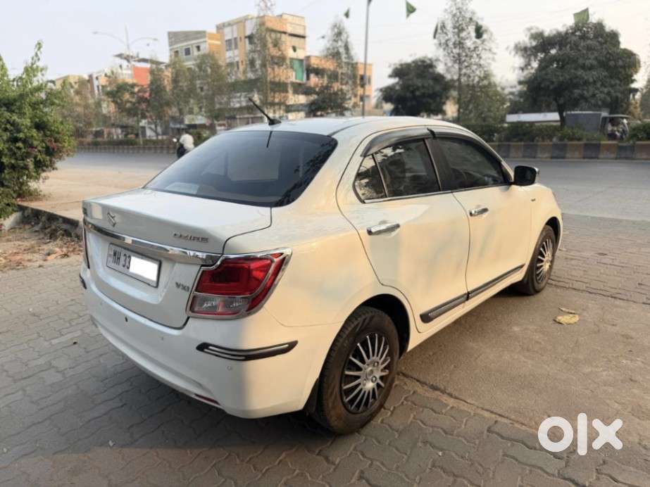 Maruti Suzuki Dzire 1.2 Vxi, 2018, Petrol