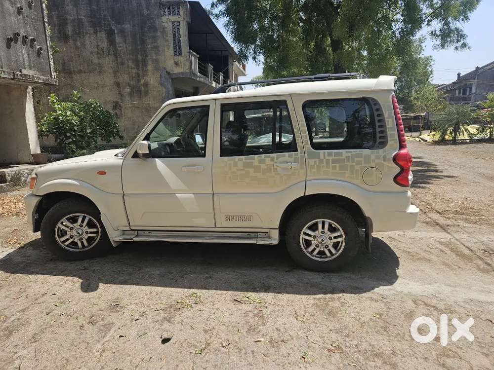 Mahindra Scorpio 2013 Diesel 98000 Km Driven