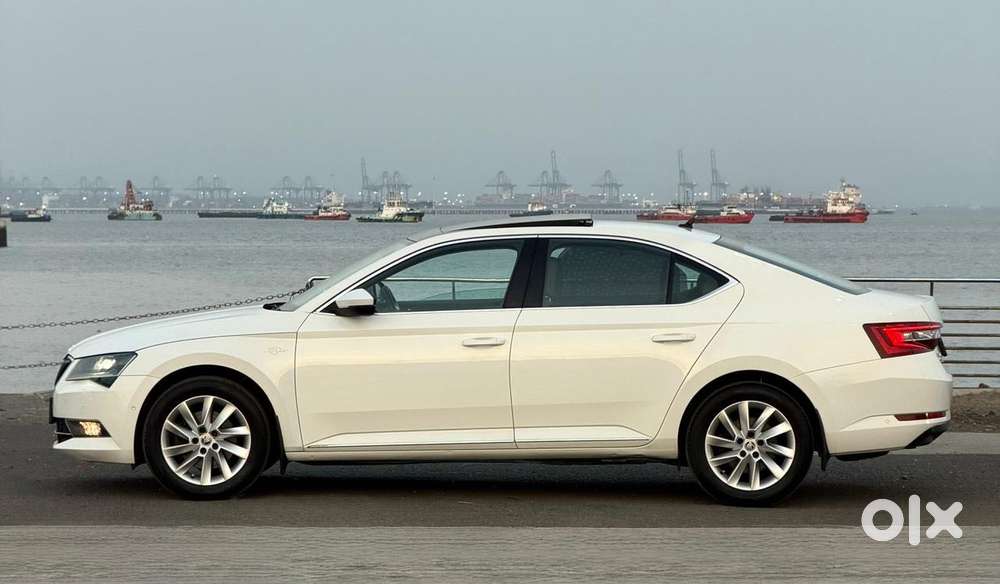 Skoda Superb L&k 2.0 Tdi At, 2018, Diesel