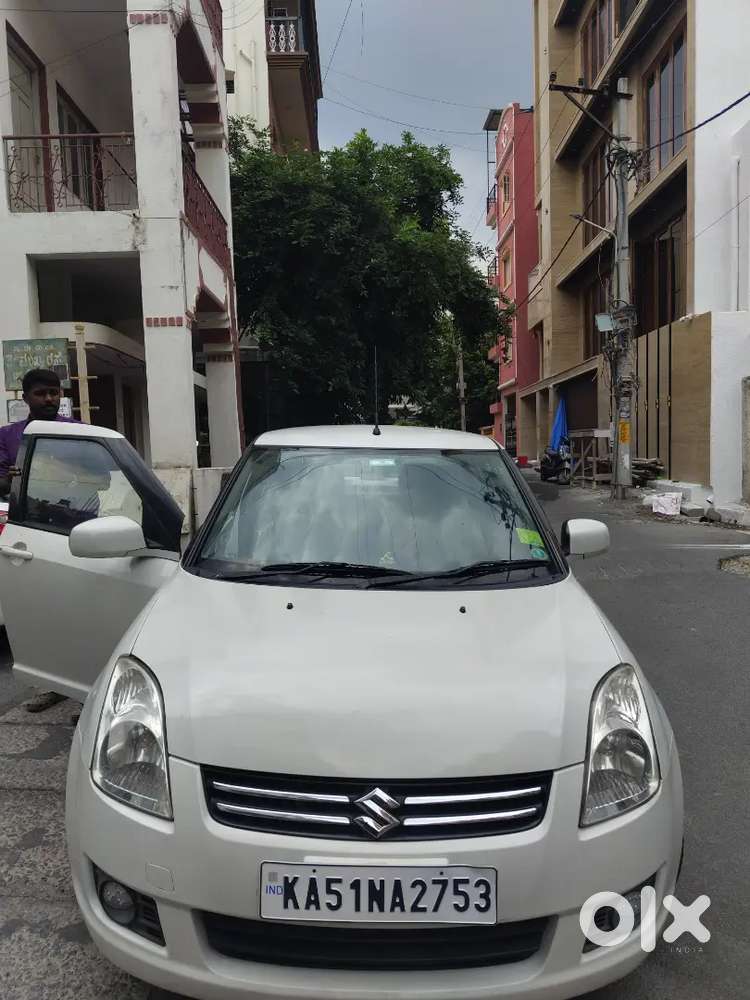 Maruti Suzuki Swift Dzire 2012 Petrol 65000 Km Driven