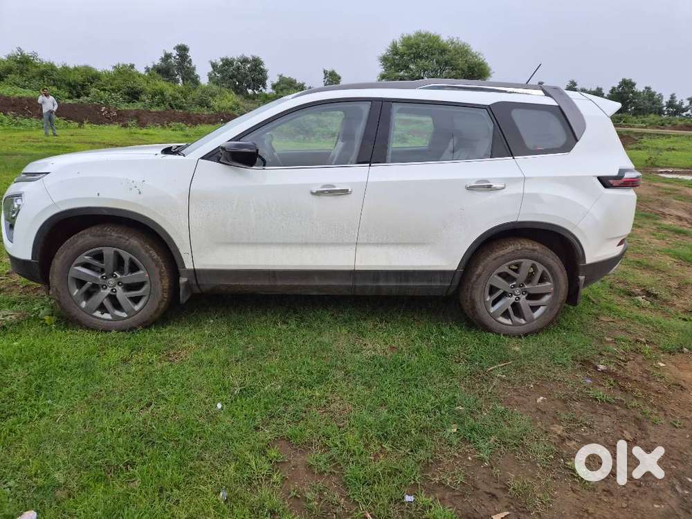 Tata Safari 2021