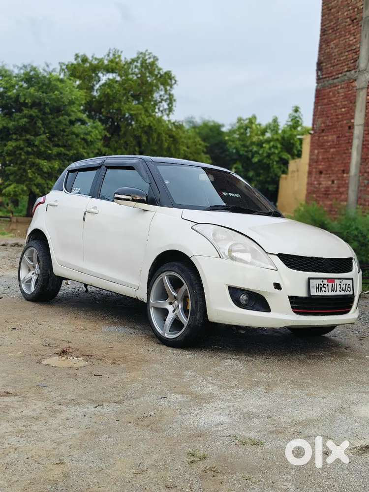 Swift 1.2 Vxi 2013 Petrol 150000 Km
