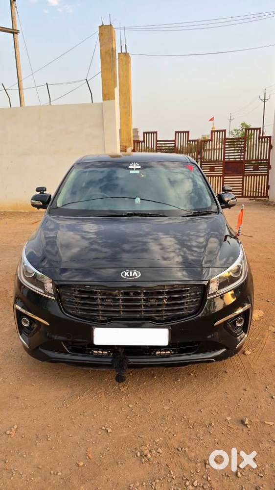Kia Carnival Premium, 2021, Diesel