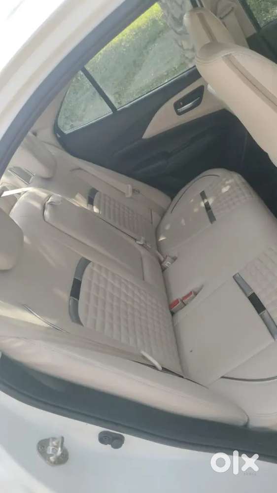 Maruti Suzuki Dzire 17 Petrol