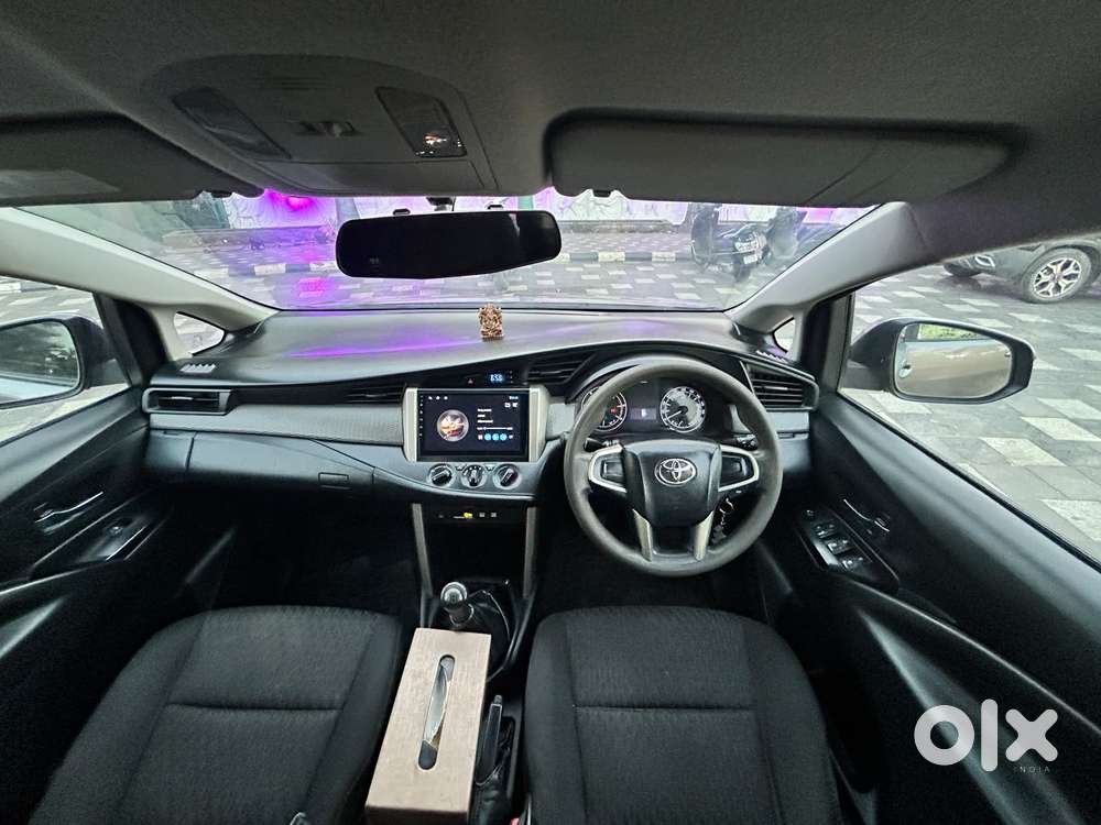 Toyota Innova Crysta 2.4 G Mt 7 Str, 2017, Diesel