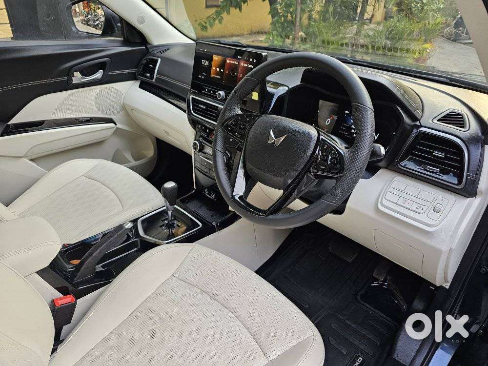 Mahindra Xuv 3xo Ax7l Diesel Mt, 2025, Diesel