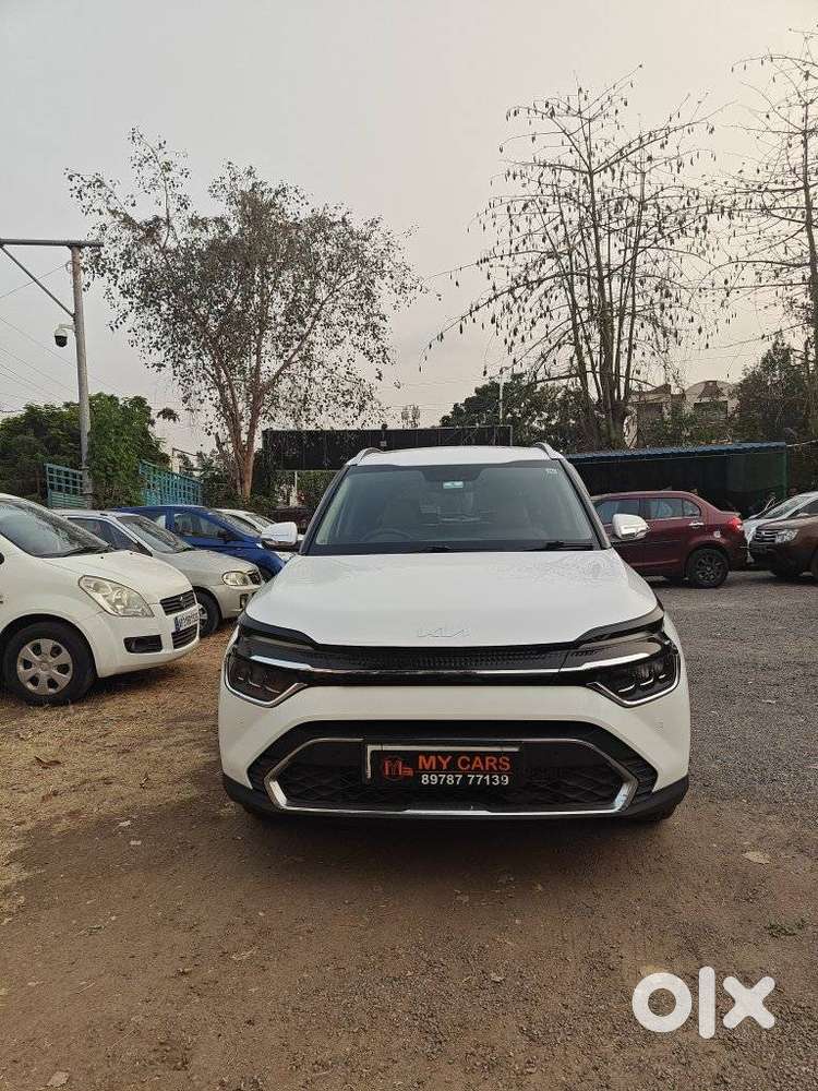 Kia Carens 1.5 Luxury Plus Diesel At 7 Str, 2022, Diesel