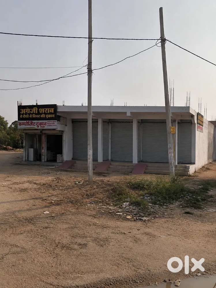 Commercial Shop for Rent on Agra Road &ndash; Prime Location