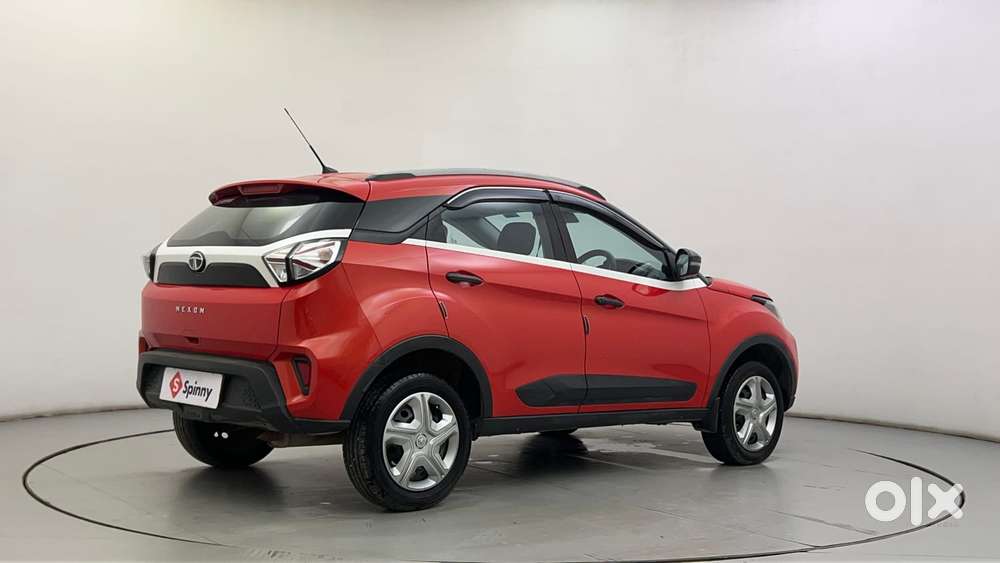 Tata Nexon 1.2 Revotron Xm (s), 2020, Petrol