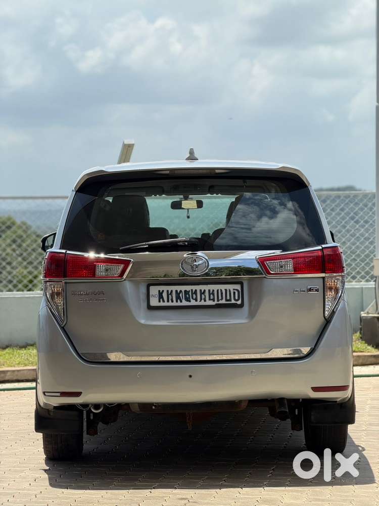 Toyota Innova Crysta Diesel 2016