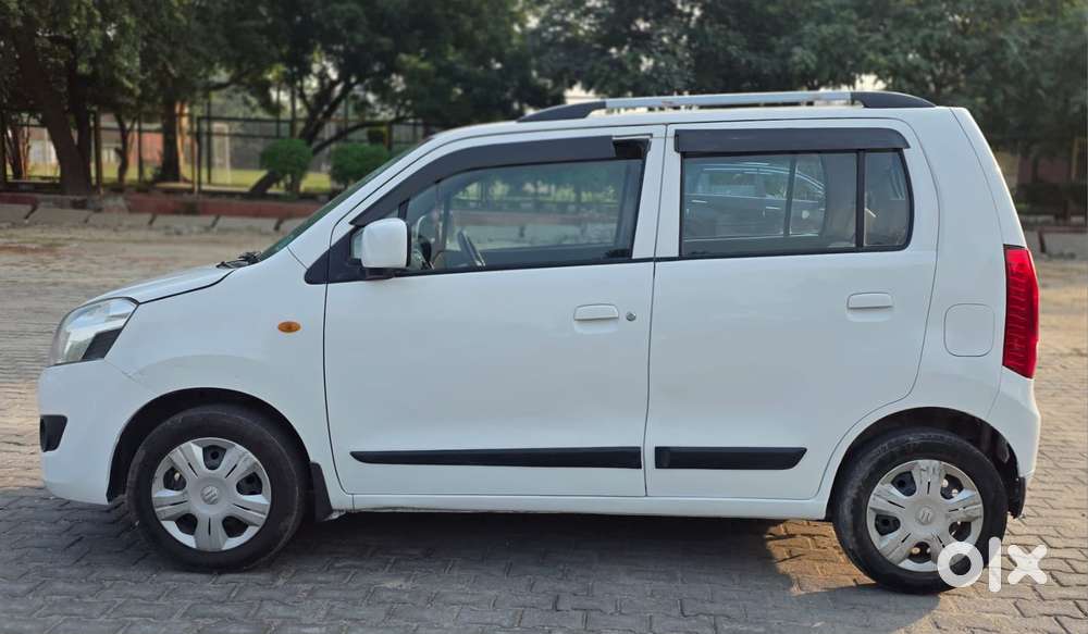 Maruti Suzuki Wagon R Vxi, 2018, Petrol