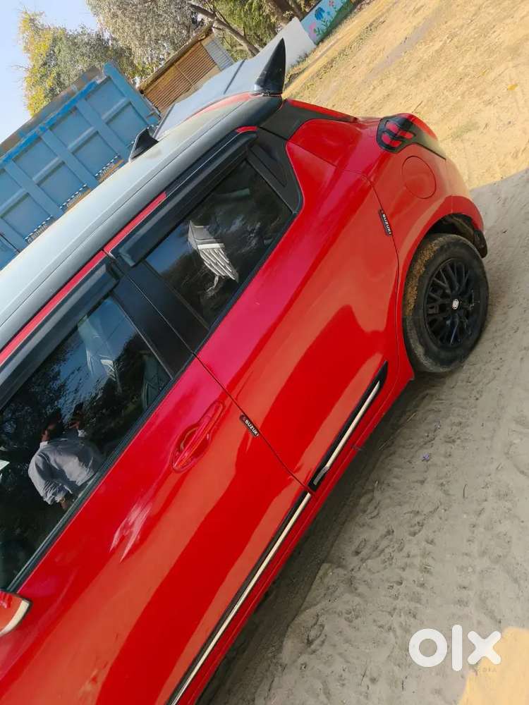 Maruti Suzuki Swift 2022 Petrol 72500 Km Driven