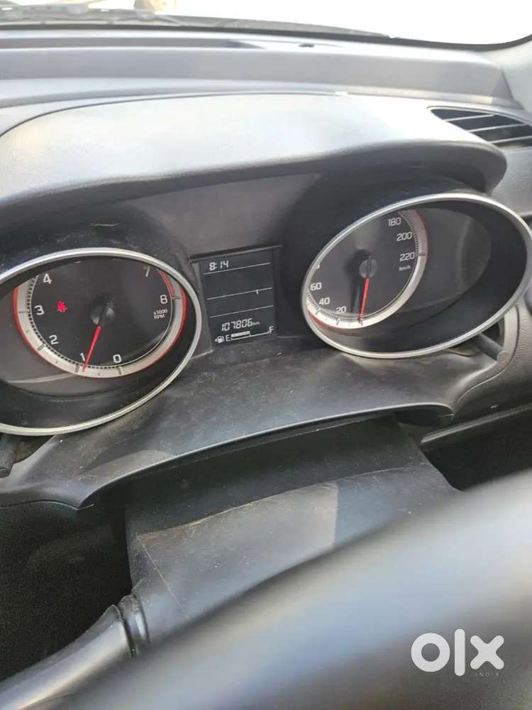 Swift Vxi Maruti Suzuki 2022