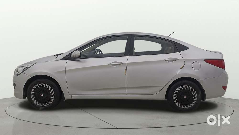 Hyundai Verna 1.6 Vtvt S, 2016, Petrol