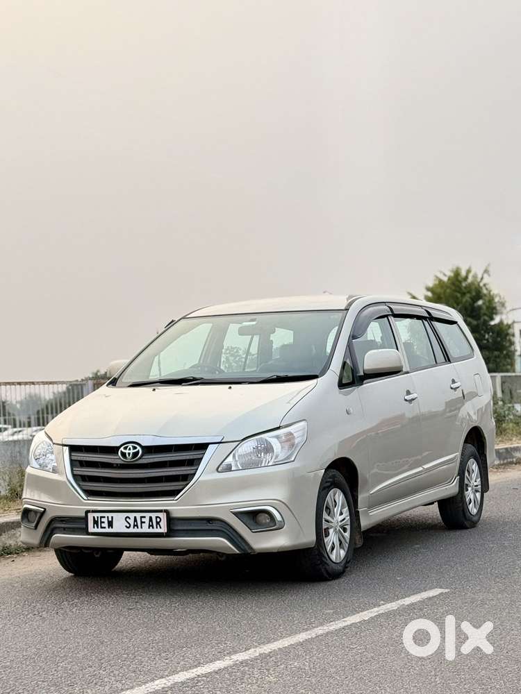 Toyota Innova 2.5 G (diesel) 8 Seater, 2015, Diesel