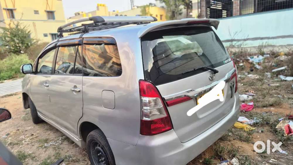 Toyota Innova 2013 Diesel 400000 Km Driven