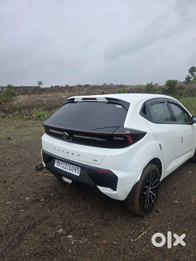 Tata Altroz 2026