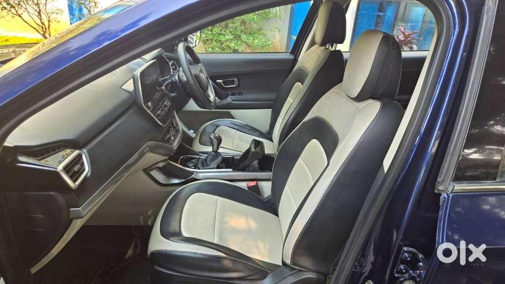 2021 Model Tata Safari Manual Transmission Along With  New Tyre.