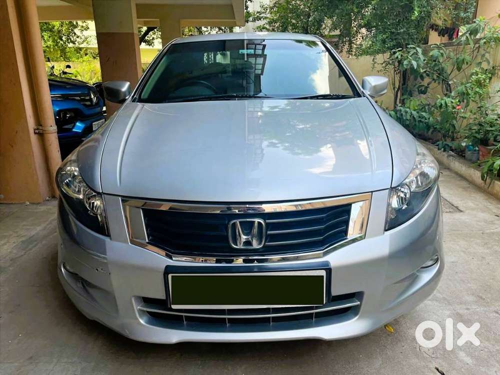 Honda Accord 2010 2.4 I-vtec (no Less Than A Brand New Accord)