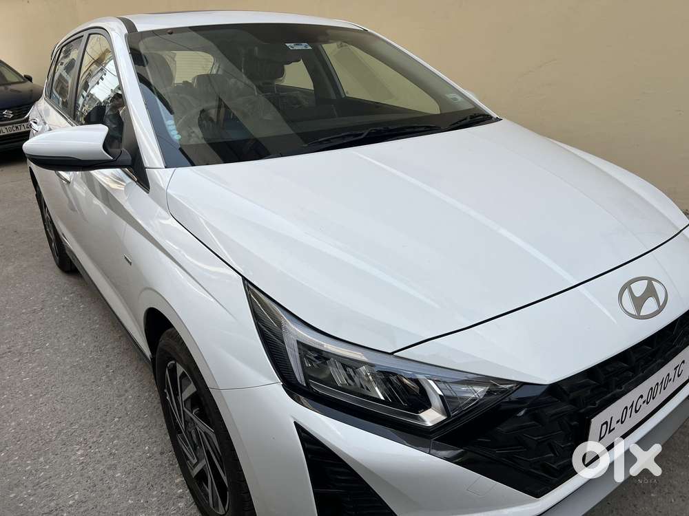 Hyundai I20 Asta (o) 1.2 Ivt, 2026, Petrol