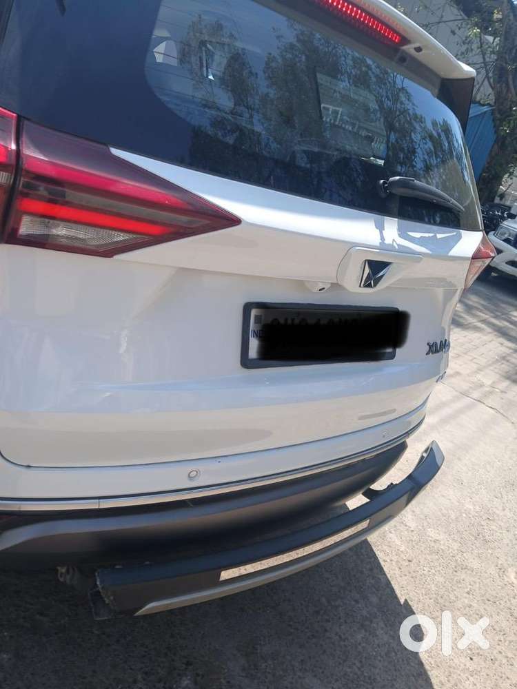 Mahindra Xuv700 2024 Diesel 20900 Km Driven