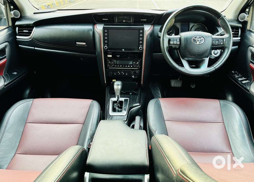 Toyota Fortuner Legender 4x4 At 2.8, 2024, Diesel