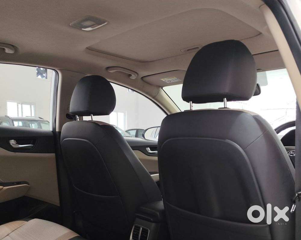 Hyundai Verna 1.6 Sx (o) Vtvt, 2019, Petrol