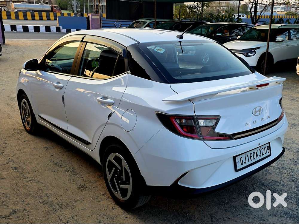 Hyundai Aura, 2023, Cng & Hybrids