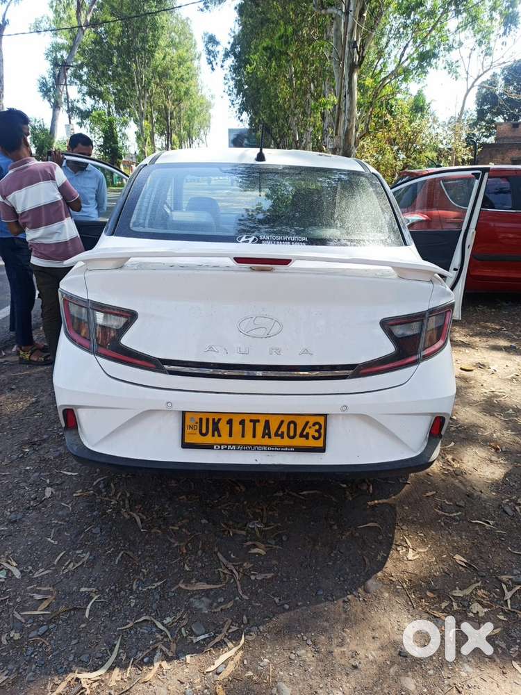 Hyundai Aura Petrol Manual 2025