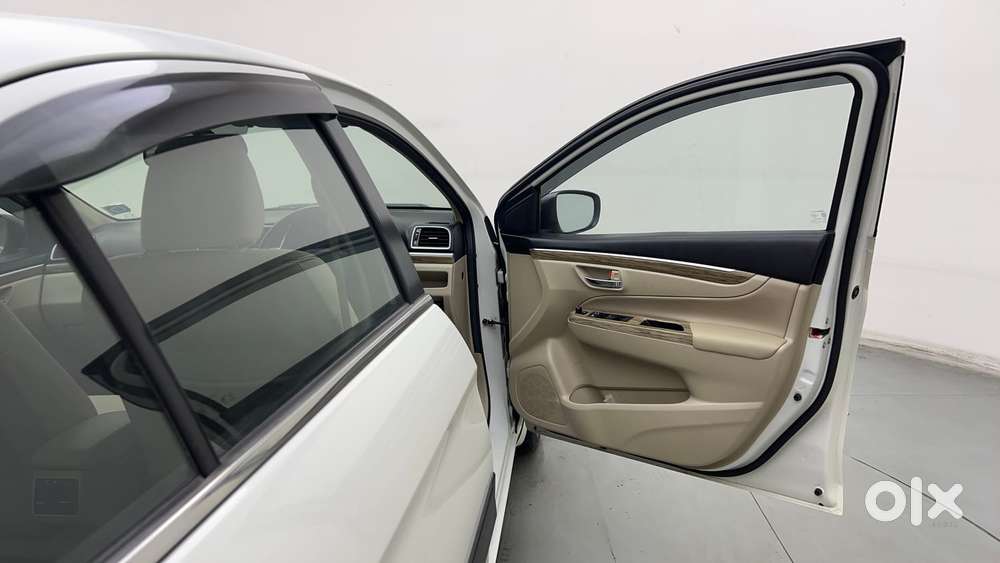 Maruti Suzuki Ciaz Alpha 1.5 At, 2022, Petrol