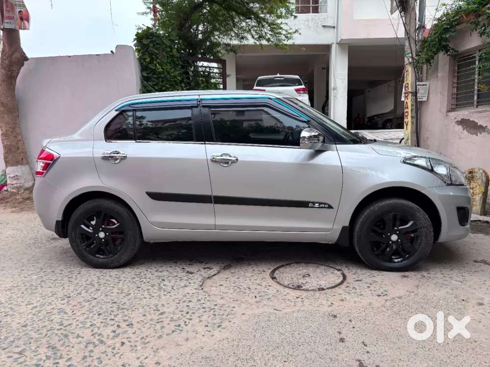 Maruti Suzuki Swift Dzire 1.3 Zxi, 2013, Petrol