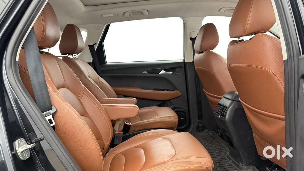 Mg Hector Plus 1.5 Sharp Dct, 2020, Petrol