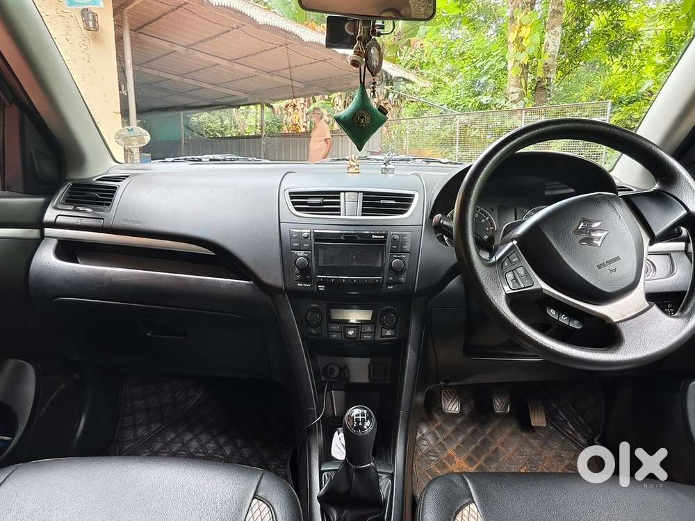 Maruti Suzuki Swift Petrol 2015 For Sale. Full Showroom History.