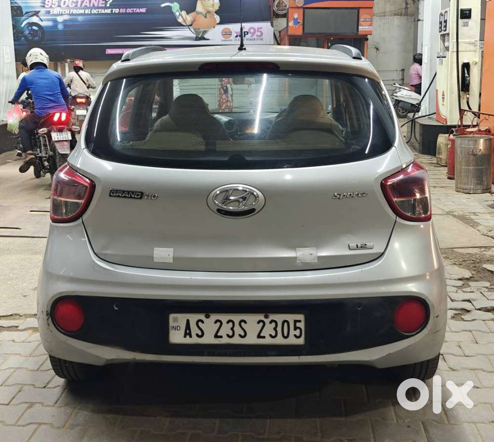 Hyundai Grand I10 Sportz Dual Tone 1.2 Vtvt, 2018, Petrol