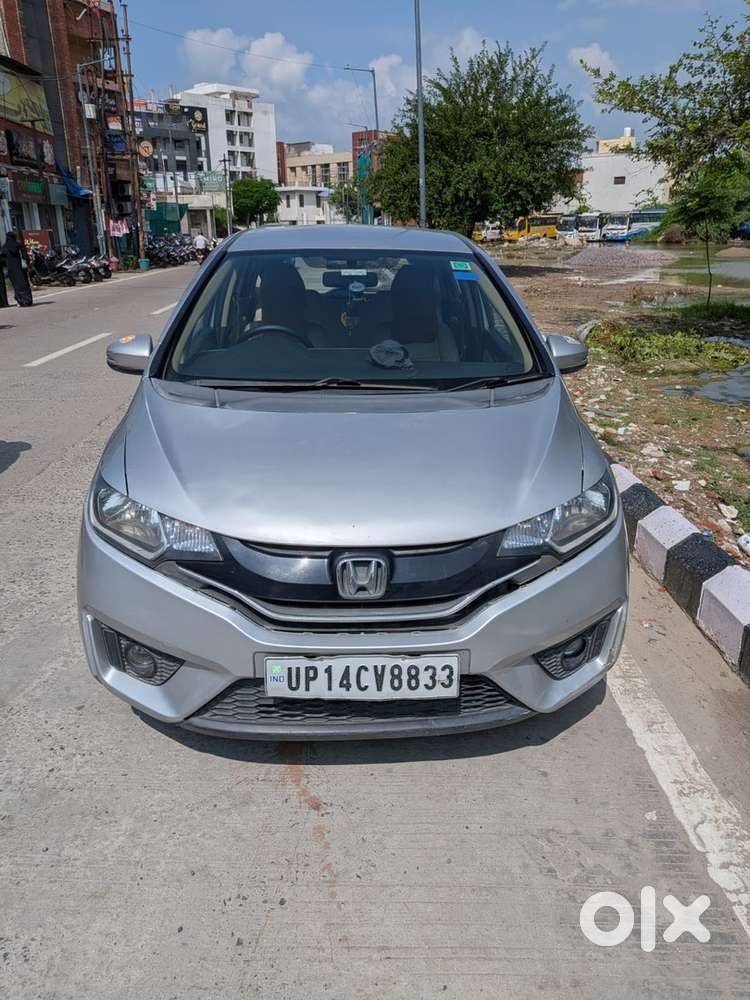 Doctor Owned Excellent Condition Automatic Honda Jazz Petrol 2016