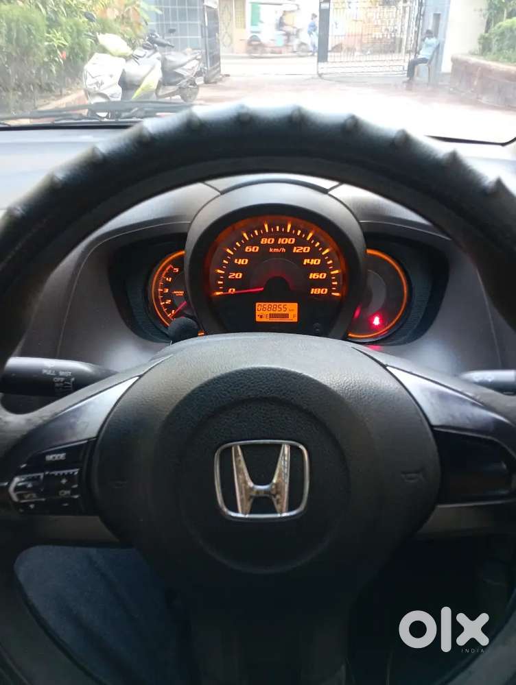 Honda Amaze 1.5 E 2014
