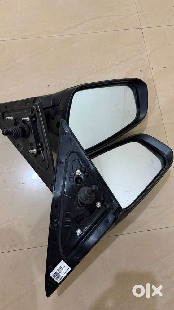 Side Mirror (both Side) Original, Company Fitted