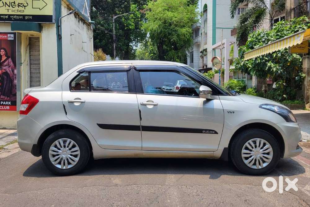 Maruti Suzuki Dzire 1.2 Vxi, 2016, Petrol
