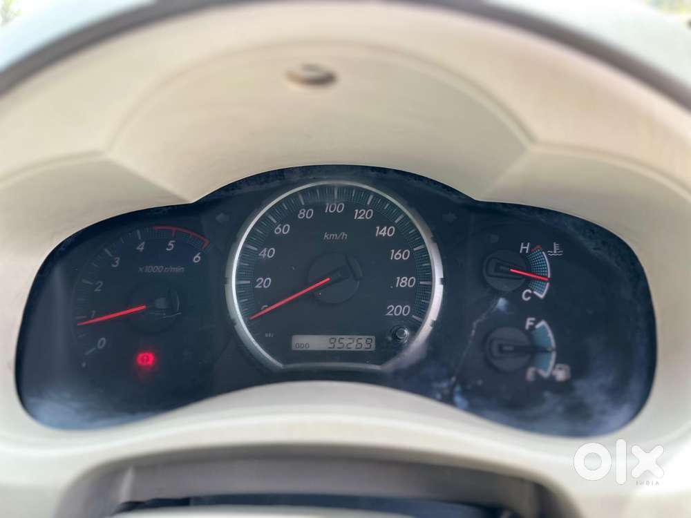 Toyota Innova 2.5 V 7 Str, 2012, Diesel