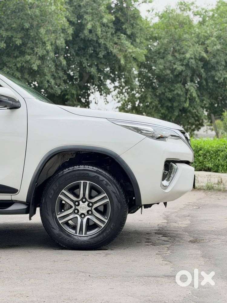 Toyota Fortuner 4x2 At 2.8 Diesel, 2020, Diesel