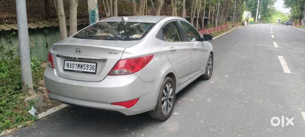 Hyundai Verna [ ] Fluidic 4s 1.6 Vtvt Sx At, 2016, Petrol