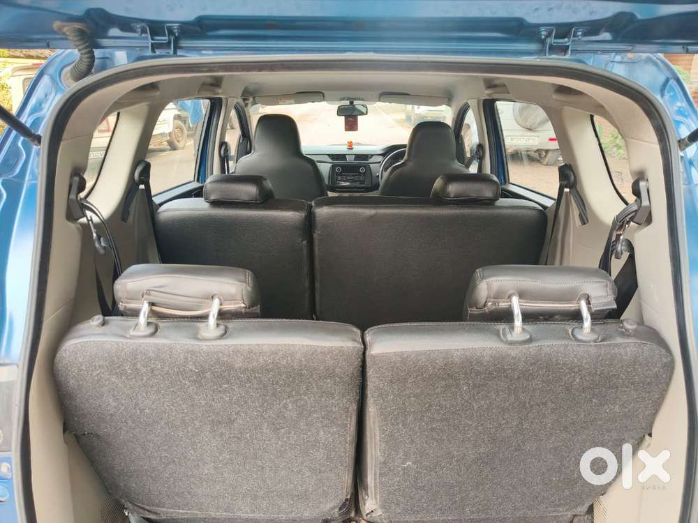 Renault Triber Rxz, 2022, Petrol