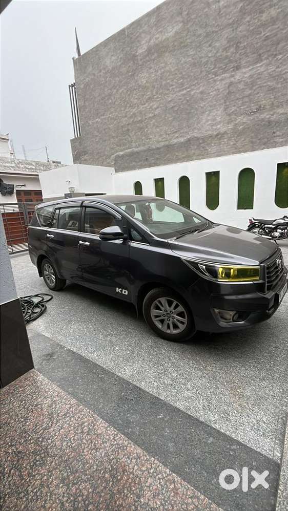 Toyota Innova Crysta 2018 Diesel 140000 Km Driven